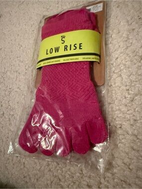 Low Rise Toesox- Bright Pink
